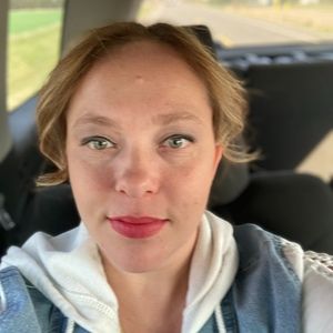 Meet your Posher, Nikki